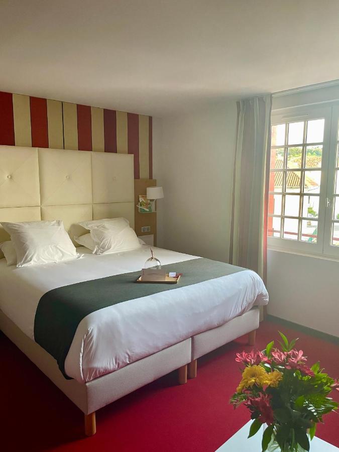 האספארן Hotel Berria מראה חיצוני תמונה
