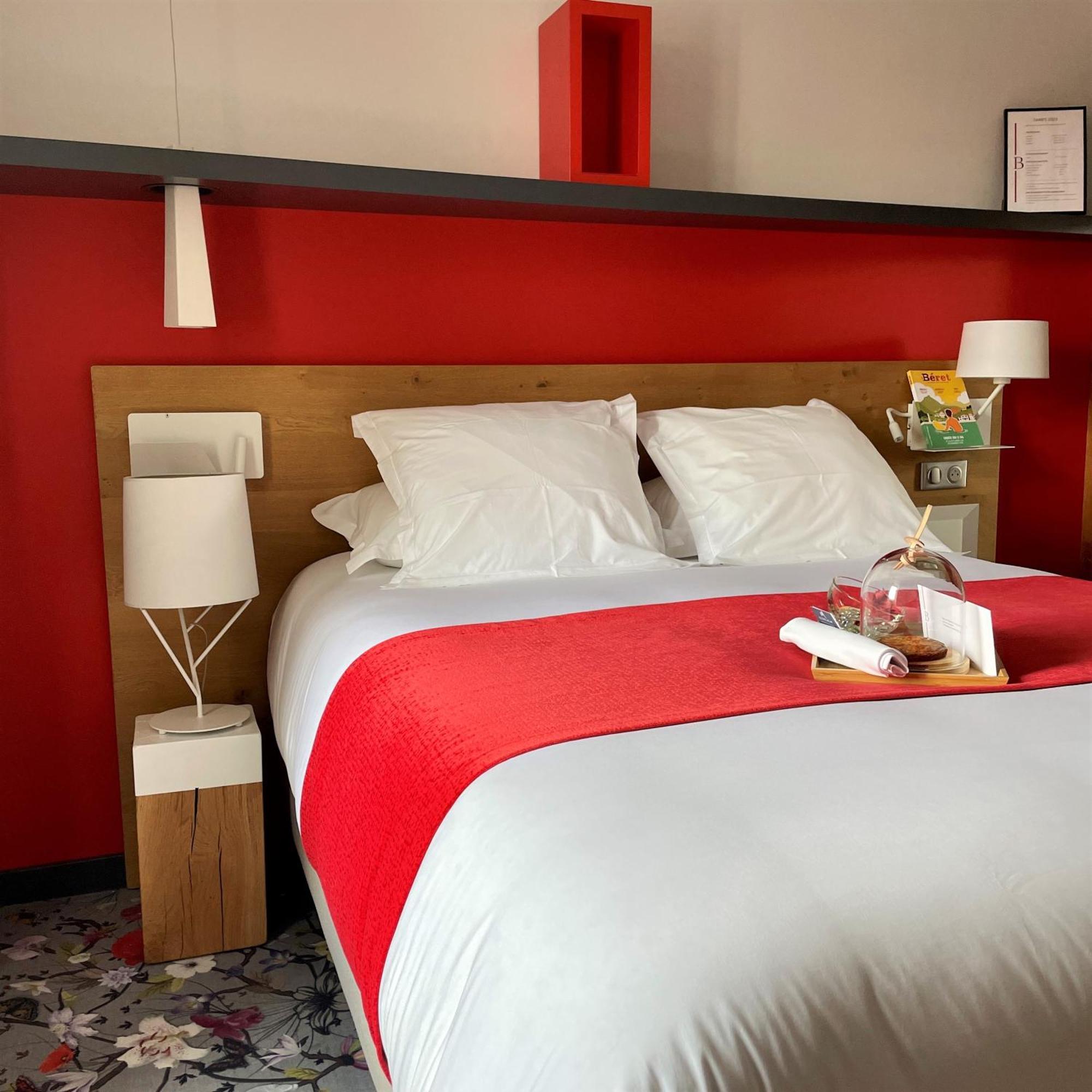 האספארן Hotel Berria מראה חיצוני תמונה