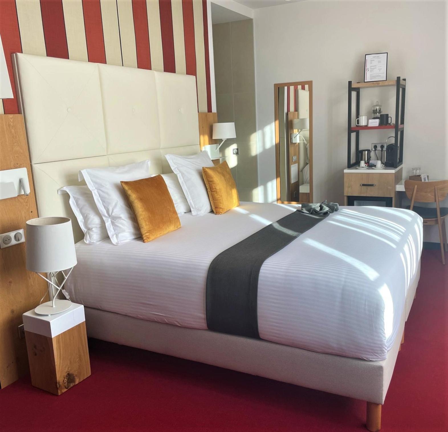 האספארן Hotel Berria מראה חיצוני תמונה