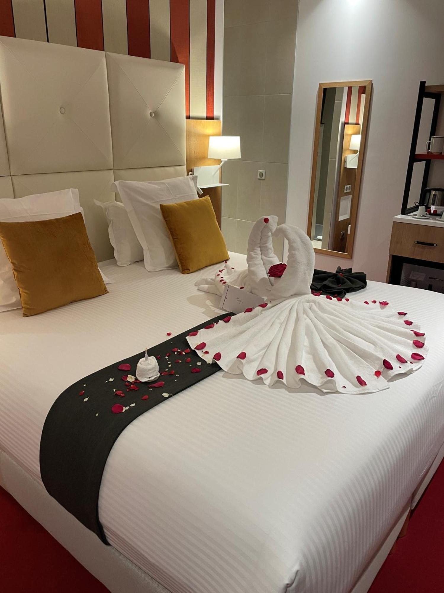 האספארן Hotel Berria מראה חיצוני תמונה