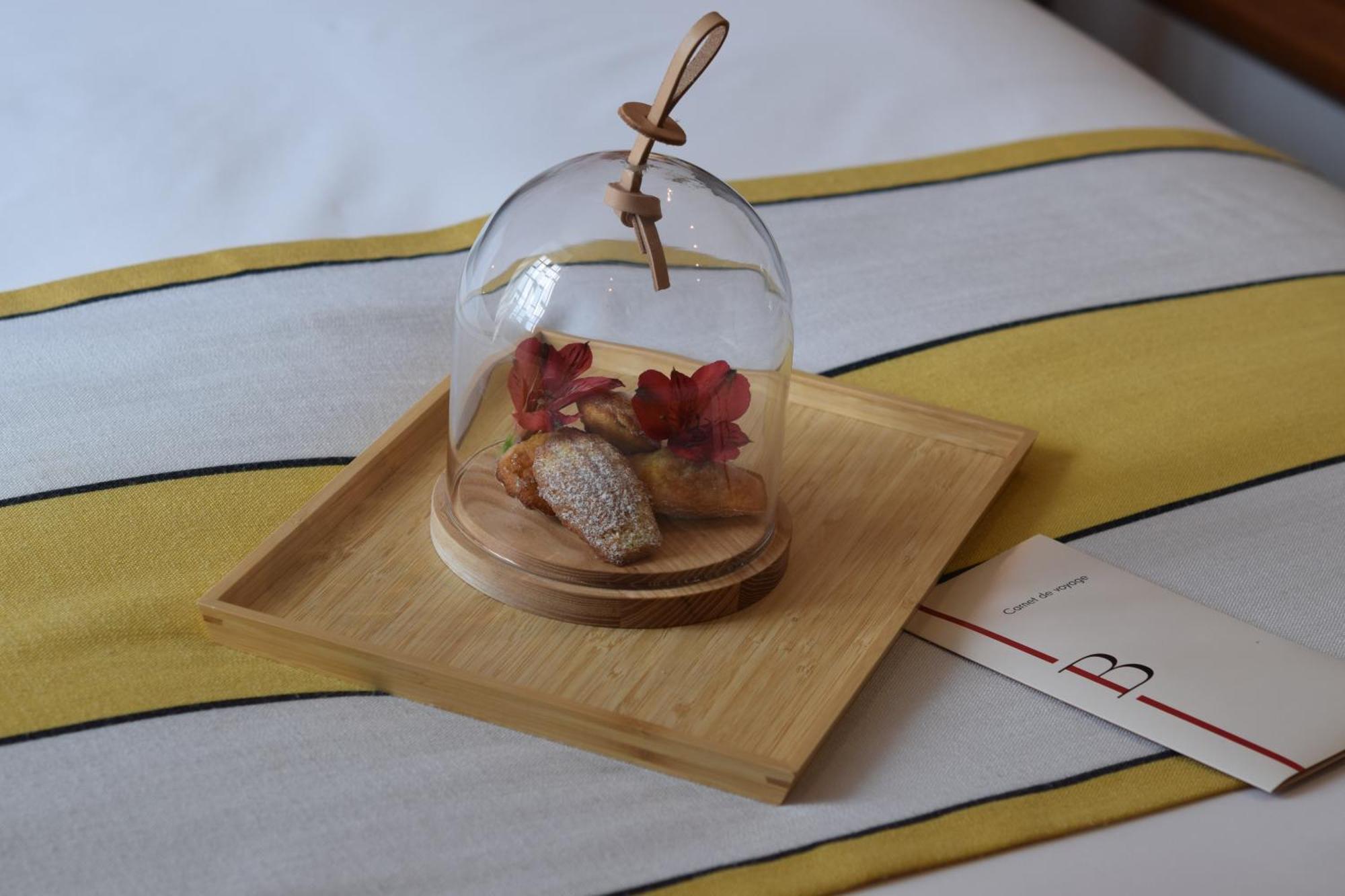 האספארן Hotel Berria מראה חיצוני תמונה